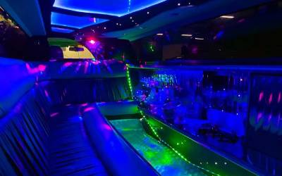 Limusina Chrysler | LimuHummer | Alquiler Limusinas Hummer