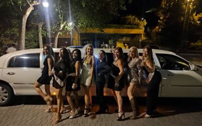 Lincoln Blanca | LimuHummer | Alquiler Limusinas Hummer